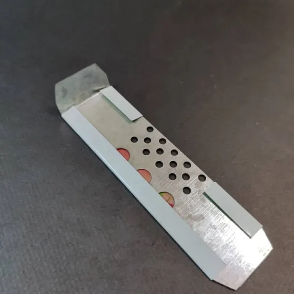 دریچه پرواز کندو زنبور